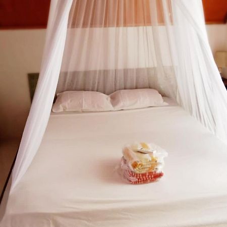Coconut Gili Meno Hotel ภายนอก รูปภาพ