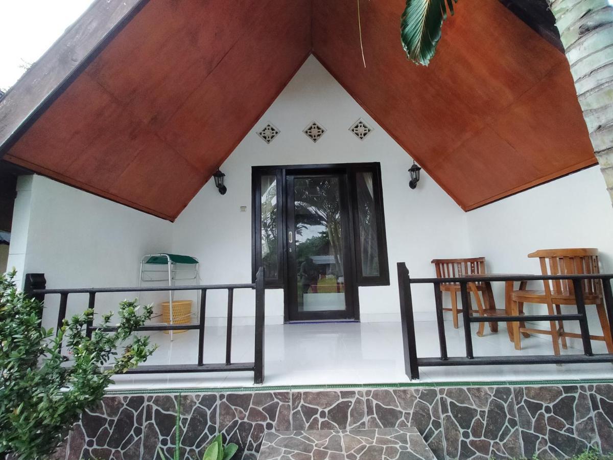 Coconut Gili Meno Hotel ภายนอก รูปภาพ